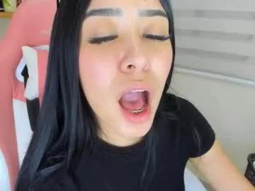 starlie_ — ZOOM NIPPLE WET  [35 tokens left]  Make me crazy  lush on  #hairy #bigass #leggins #braces #smalltits