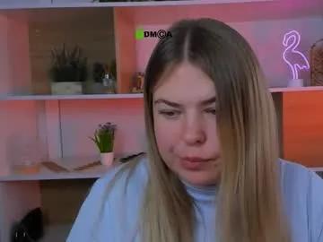 stella_noir — GOAL: make me happy [333 tokens remaining] Welcome to my room! #18 #blonde #teen #shy #pvt