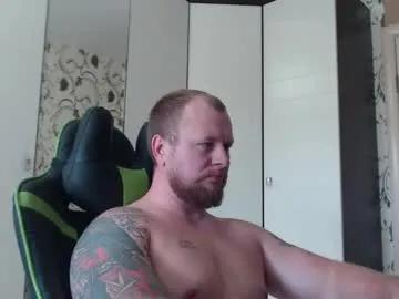 Freechat strongass18 on Chaturbate