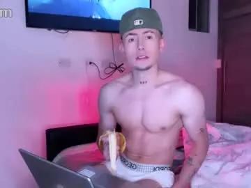 stronghardlatino —  Hot dance + flirty vibes  #bigcock #18 #young #feet  #muscle