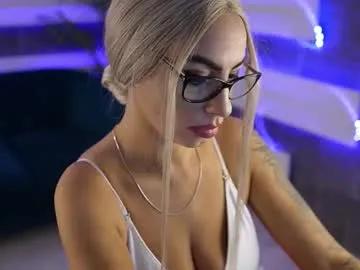 sugarrush_ — Wanna make a MILF cum ?  Fell free to do it with my favs 11 / 47 / 76 / 222  - Multi Goal: Make Me WET  [111tk each Goal] #lovense #anal #bigass #bigboobs #milf
