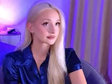 sugarwhisper — make me so happyyyyyy  Hi #new #shy #blonde #skinny #18