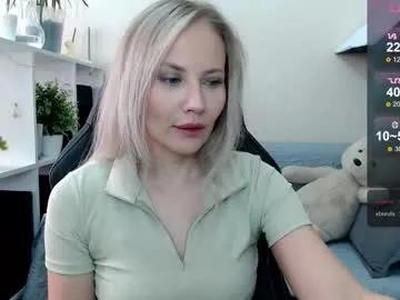 Freechat sunny_bunny6 on Chaturbate