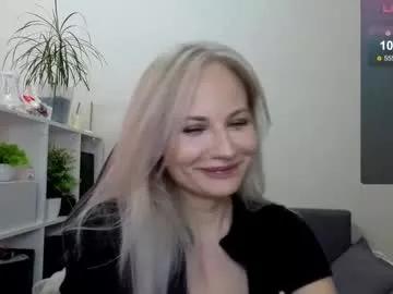 Freechat sunny_bunny6 on Chaturbate