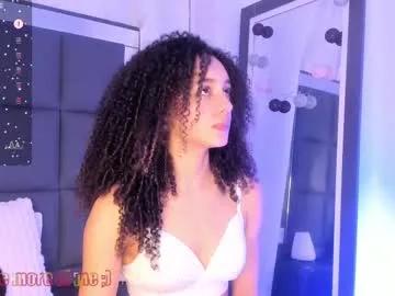 Freechat sweetcurly1 on Chaturbate
