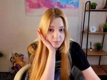 sylvia_ortiz — show bra color [25 tokens left] #smalltits #shy #blonde #bignipples #18