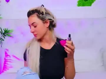 Freechat taahiraarabian on Chaturbate