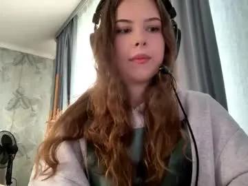 tanekadighton — Goal: air kiss!  #shy #new #18 #skinny #young [19 tokens remaining]