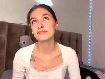taynabourgois — #new one here! I am #18 #teen #petite #skinny #cute [11 tokens remaining]