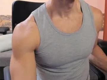 Freechat texashunk on Chaturbate