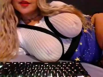 Freechat thepeachprincess on Chaturbate