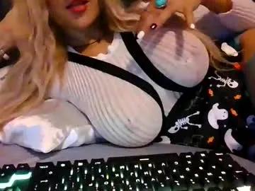 Freechat thepeachprincess on Chaturbate