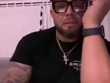 thiccbull12 — Thiccbull12's room - IM BACKKKK... get it while you can