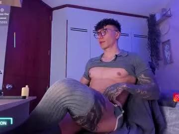 Freechat thomas_fuckboy on Chaturbate