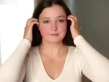 tilliebarufaldi — Welcome to my room Goal: eyes close to cam #new #18 #shy #young #cute [11 tokens remaining]