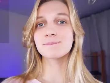 tobicovitt — GOAL: blow hot kisses <3 [30 tokens remaining] Welcome to my room Sweetie, I`m Lilly, wanna play with me? <3 #blonde #18 #bigass #feet #shy