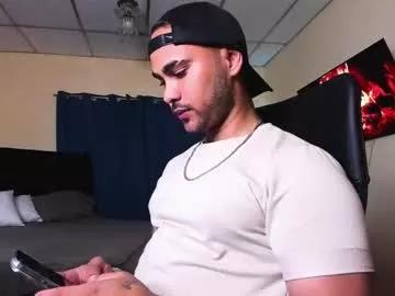 Freechat tommy_sccott on Chaturbate