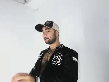 Freechat tommy_sccott on Chaturbate