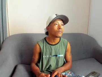 tony_travis — Hey is my first day, my goal is masturbating to the pre cum #new #ebony #bbc #latino #cum [199 tokens remaining]