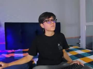 tsuki_maru — play with nipples  [99 tokens left] //  #shorthair #tomboy #lesbian #puffynipples #bigpussylips