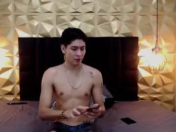 Freechat twink_bunny on Chaturbate