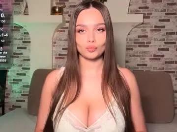 tyishakillingworth —  Goal: ( take off bra  )     Hello guys ^my name is Grace Welcome to my room ^ #anal #lovense #natural #18 #bigboobs [400 tokens remaining]