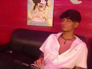tyler_wolf_1 — remove pants [55 tokens left] #shy #cum #young #new #skinny