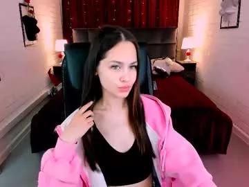 Freechat ulianeer on Chaturbate