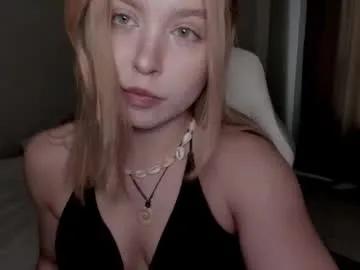 vanillalivitski — GOAL: tongue out [716 tokens remaining] Welcome My name is Vanilla, let's get acquainted! #lovense #new #blonde #muscle #fit