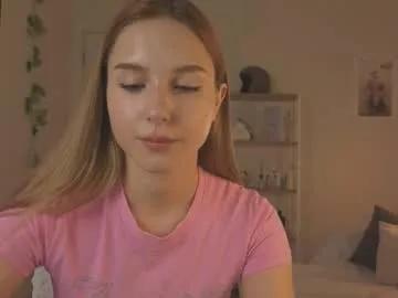 vegas_v — Cream on my ass + slap ass 10 min  #18 #squirt #lovense #natural #teen [362 tokens remaining]