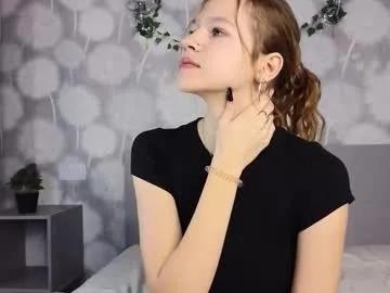 velvetrisque — im Kelly, lets talk about something? #new #shy #teen #18 #skinny   goal: belly dance [37 tokens remaining]