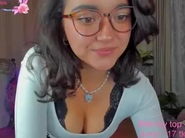 velvetvoidss — Goal: doggy l #new #18 #feet #bigboobs #bigass [150 tokens remaining]
