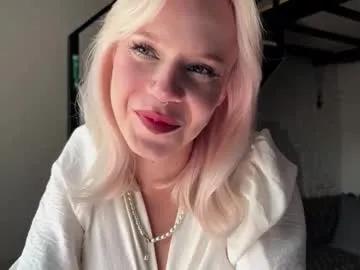 Freechat venessabonavia on Chaturbate