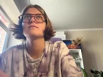 venitahastings — Goal:a bit shy... try my first soft dance for you  Hello everyone I'm Sam  would be glad to meet you and have a good time^^ #shy #skinny #18 #blonde #new [0 tokens remaining]