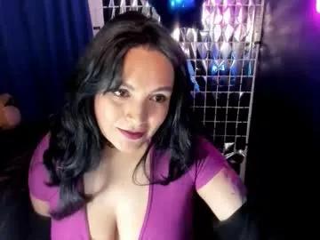 vero_jhonson — welcome , Hot & Cute  Come fun with me!  special tips13/23/33/55 - Multi-Goal :  deep throat + saliva in tits   #bigboobs #deepthroat #squirt #submissive #latina