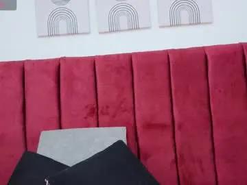 veronica_mae — show fingers pussy [88 tokens left] #latina #squirt #smalltits #18 #NEW