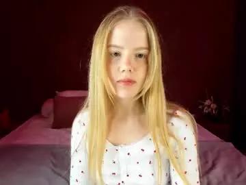 vicki_todd — GOAL: DO some stretching [0 tokens remaining] Welcome to my room! Feel at home^^ #new #feet #nonude #18 #natural