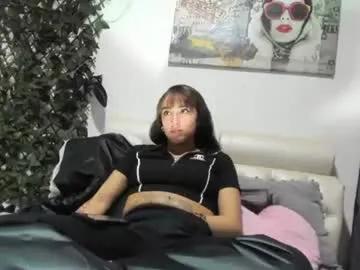 violetakat — Violetakat's room #young #18 #petitegirl #latina