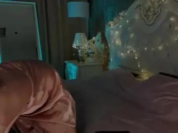 violetferguson — Welcome to my room!  - Goal: put on a mini dress [43 tokens left] #new #18 #nonude #shy #tattoo