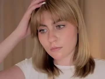 vivandellapenna — Goal - make me suck my fingers Hello chaturbate's citizens! my name is Melissa and you should to know me closer cuz i'm #18 #bigboobs #new #teen #bigass [0 tokens remaining]