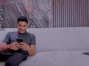 Private web_gammer_ on Chaturbate