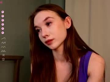 whitekelly — GOAL: Take off my top  [112 tokens remaining] Hii my name is Kelly PVT is open  #18 #deepthroat #teen #fuckmachine #nature