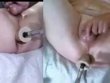 willingiam42 — put larger dildo on machine [100 tokens remaining]
