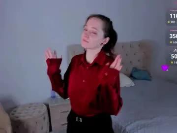 wilmavitanza —  Alisia's soft white room --- playful mood, cozy vibes, gentle teasing & a lot of sweet fun tonight  - Goal: Good morning [22 tokens left]  #new #18 #petite #shy #skinny