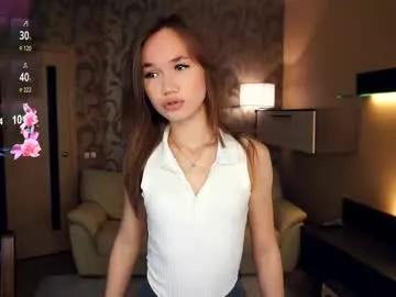 Freechat wiloneellett on Chaturbate