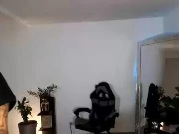 Freechat wyatt_rose on Chaturbate