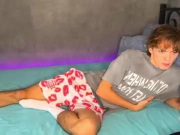 xavier_200 — stand up and show body [100 tokens left] #18 #new #hairy #twink #bigcock
