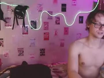 Freechat your_horny_friends on Chaturbate