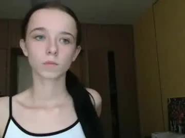 yuliastar — GOAL: Welcome to CB [100 tokens remaining] Welcome to my room! #shy #teen #young #skinny #new