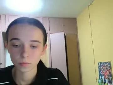 yuliastar — GOAL: Sexy Dance [300 tokens remaining] Welcome to my room! #shy #teen #young #skinny #new
